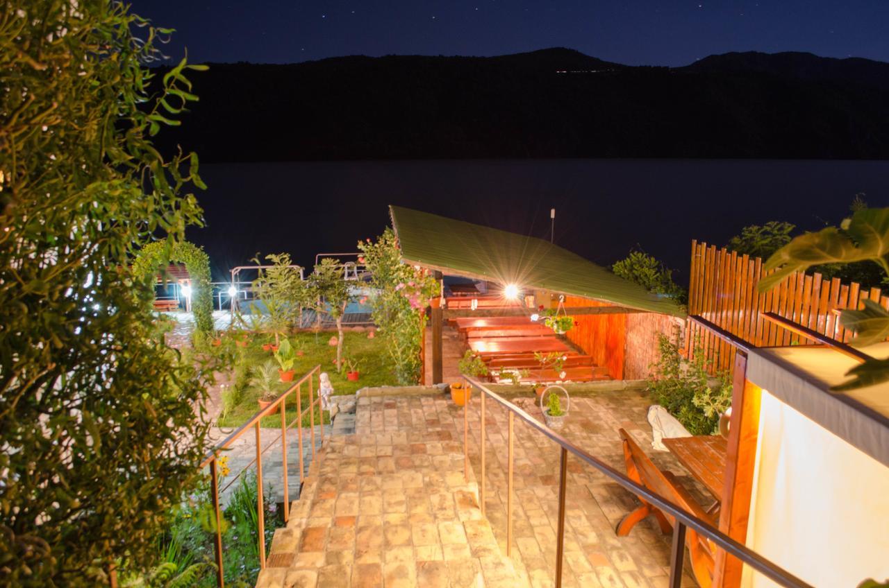 Casa Ana Serena Eselnita Luaran gambar